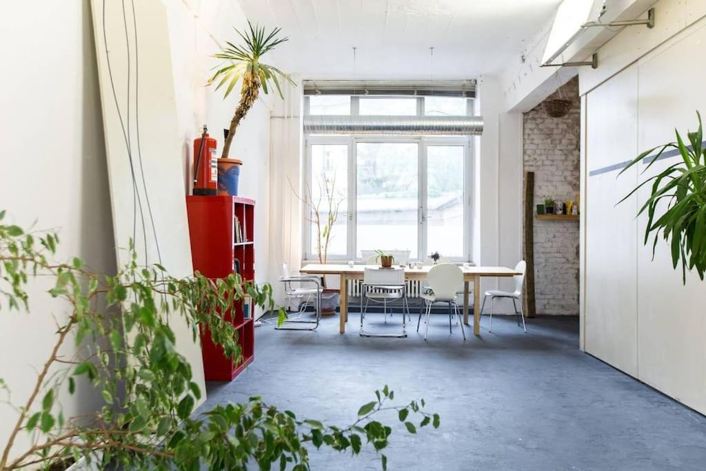 Ferienwohnung 200Qm Loft For Friends And Family - On The Spree! Berlin Exterior foto