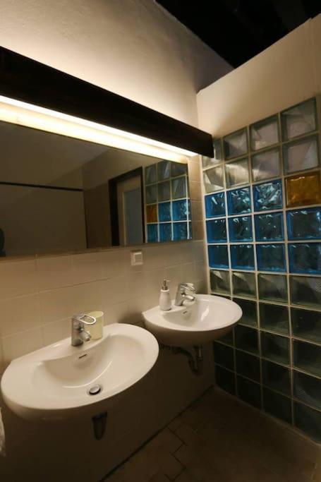 Ferienwohnung 200Qm Loft For Friends And Family - On The Spree! Berlin Exterior foto